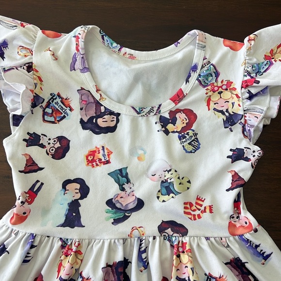 Kids 🪄Harry Potter dress - Picture 2 of 2